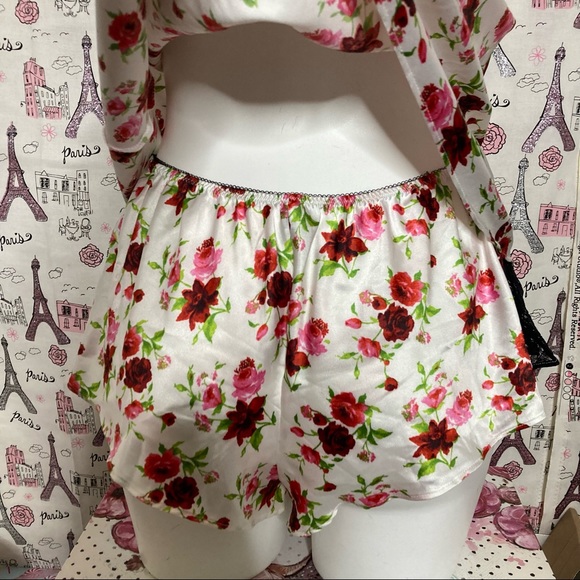 Victoria’s Secret Cami Set Satin Large - Picture 10 of 16